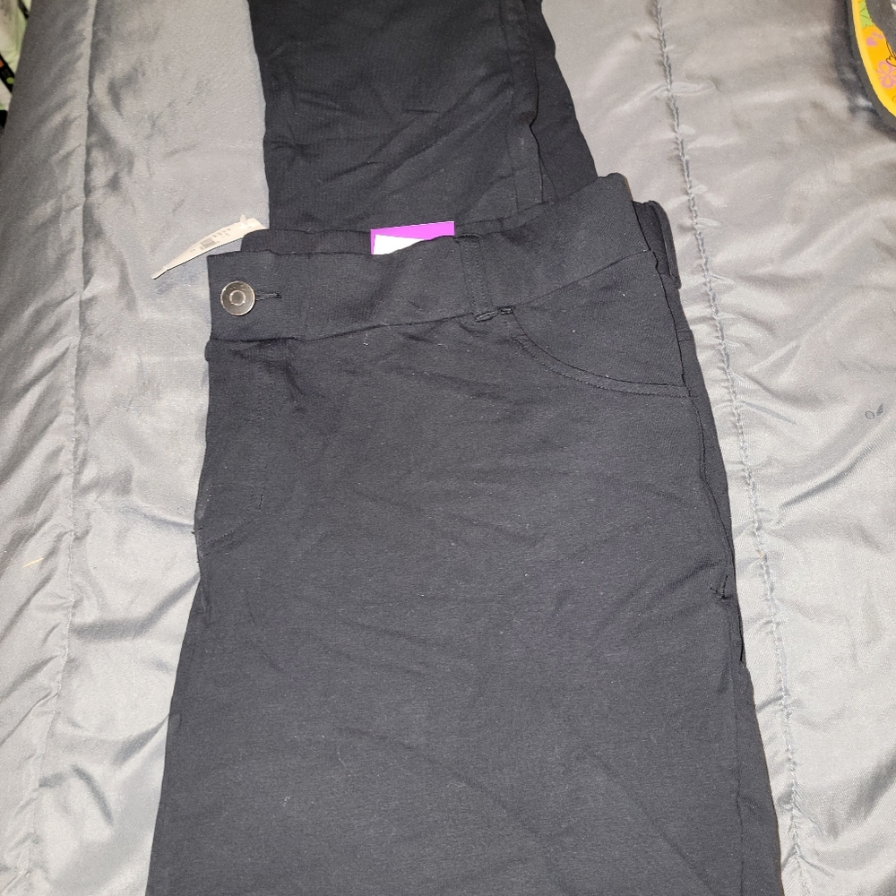 Pants - Picture 5 of 8